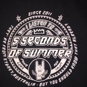 5 SOS BAND TEE